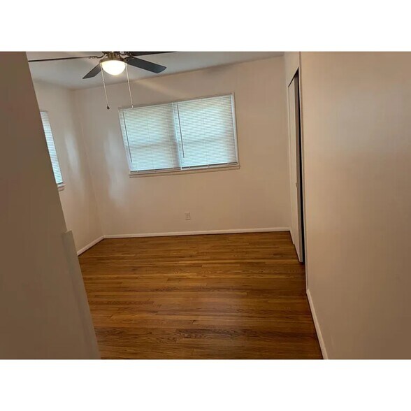Building Photo - 1105 Callahan St