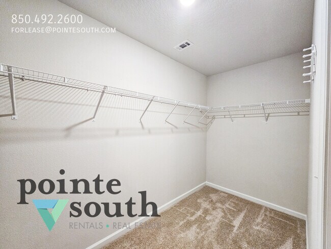 Building Photo - 5249 Peach Dr