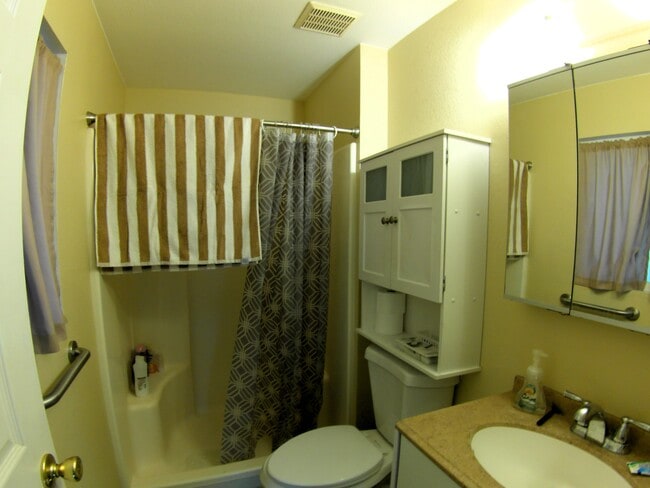 Building Photo - 1791 Long Ave