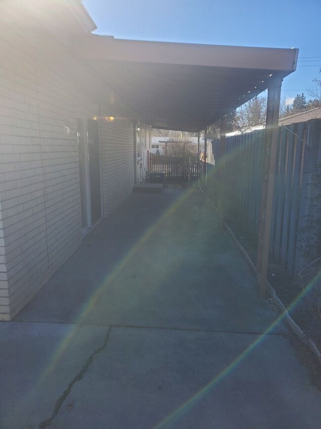 Building Photo - Indian Trail Corner Lot Home