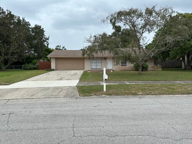 Primary Photo - Hillpoint Way