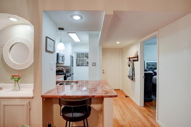 Building Photo - 7920 Rockwood Ln