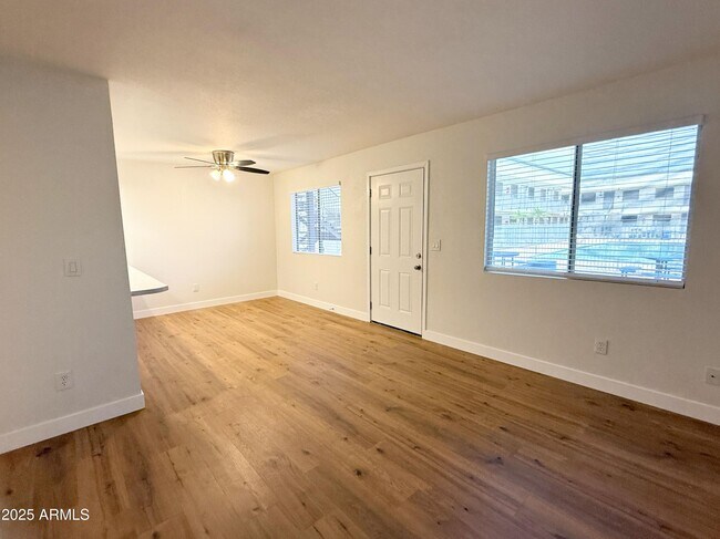 Building Photo - 18202 N Cave Creek Rd