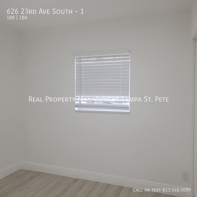 Building Photo - 626 23rd Ave S