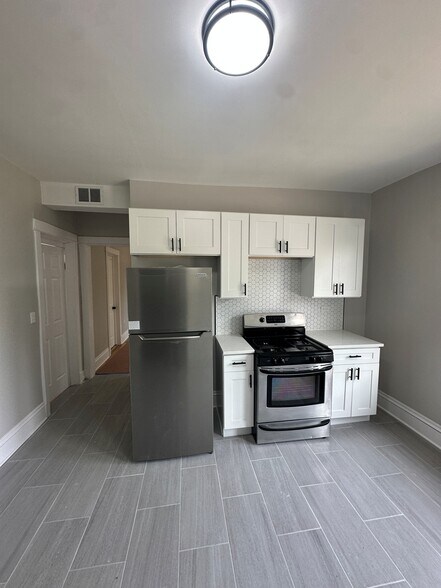 Building Photo - 5200 S Carpenter St