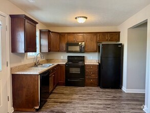 Building Photo - 275