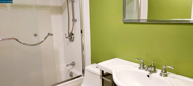 Building Photo - 3262 Marlene Dr