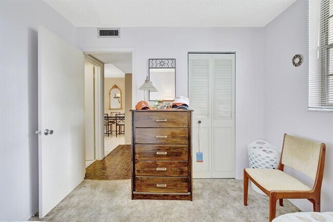 Building Photo - 9311 Orange Grove Dr