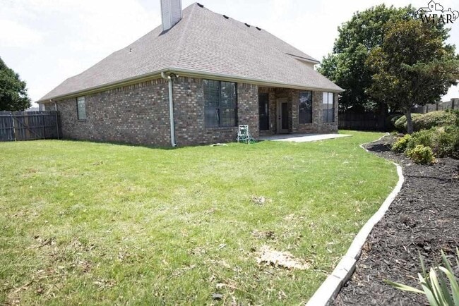 Building Photo - 4122 Candlewood Cir