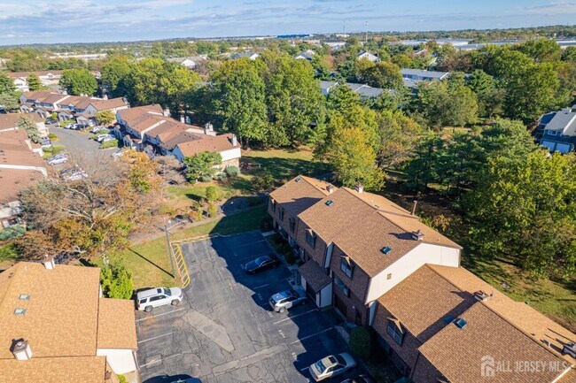 Building Photo - 6304 Hana Rd