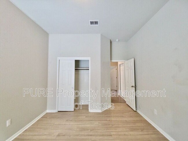 Building Photo - 13208 Mariscan St