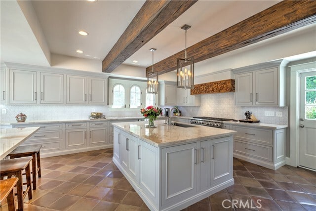 Building Photo - 1205 W Highland Ave