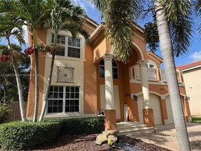 Building Photo - 5902 SW 166th Ct