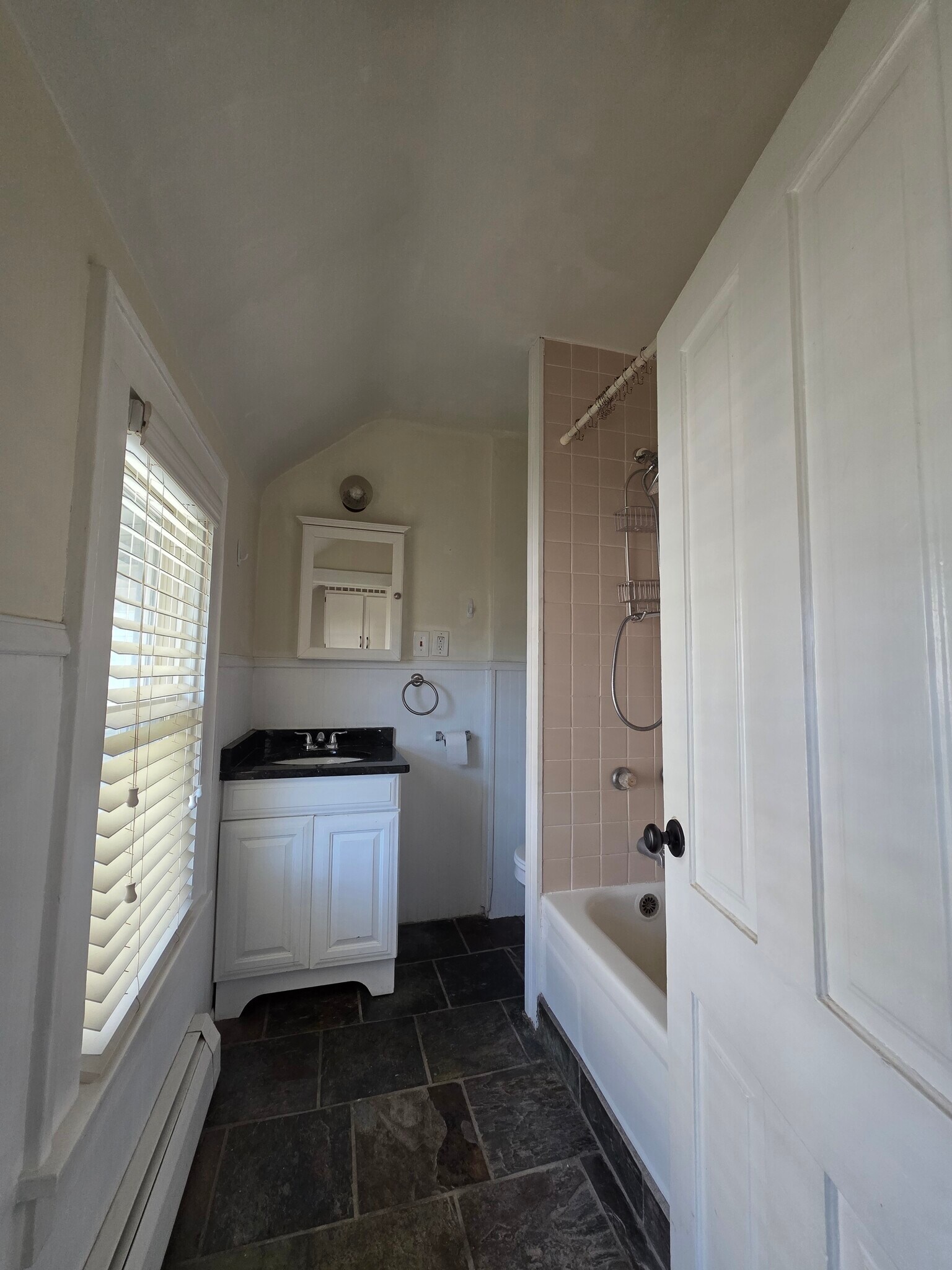 Bathroom - 3112 5th Ave S