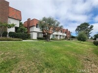 Building Photo - 27909 Ridgebluff Ct