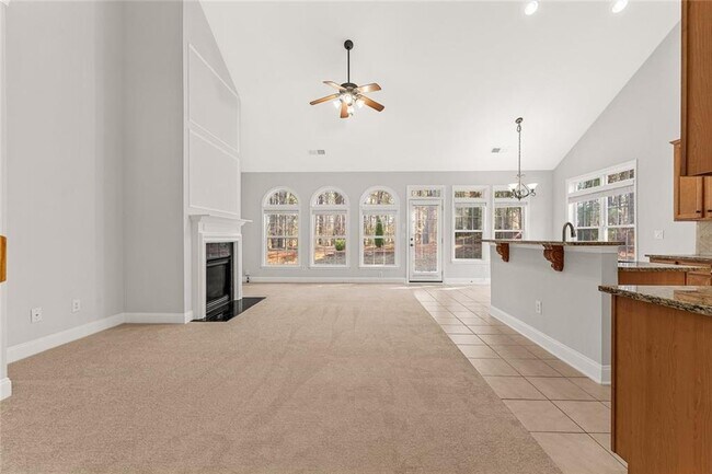 Building Photo - 3329 Rosecliff Trace NE