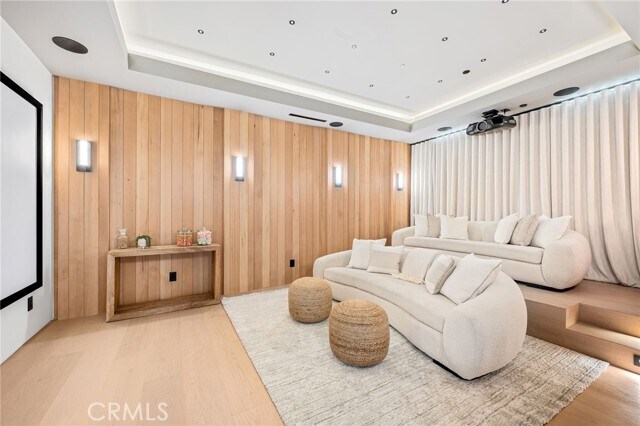 Building Photo - 16728 Morrison St