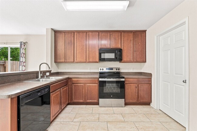 Building Photo - 2638 Ensbrook Meadow Lane