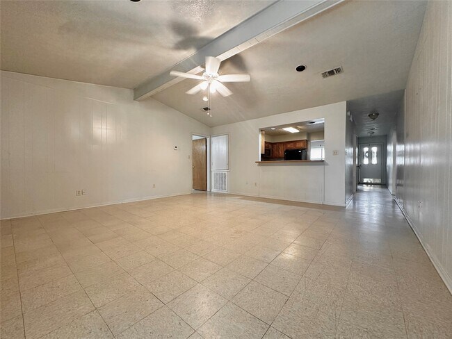 Building Photo - 1822 Willow Bend Dr
