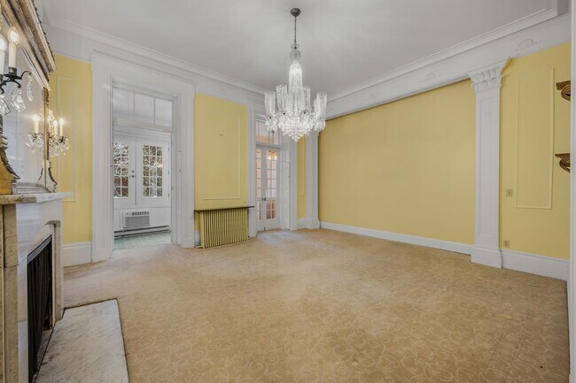 Building Photo - 9 Lyme St