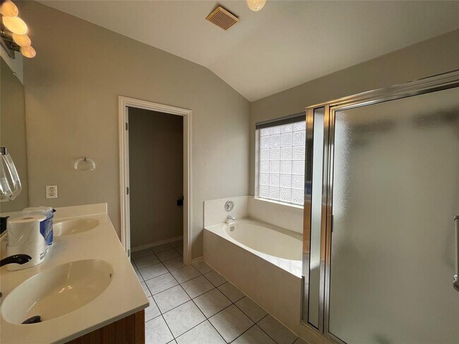 Building Photo - 4524 Destinys Gate Dr