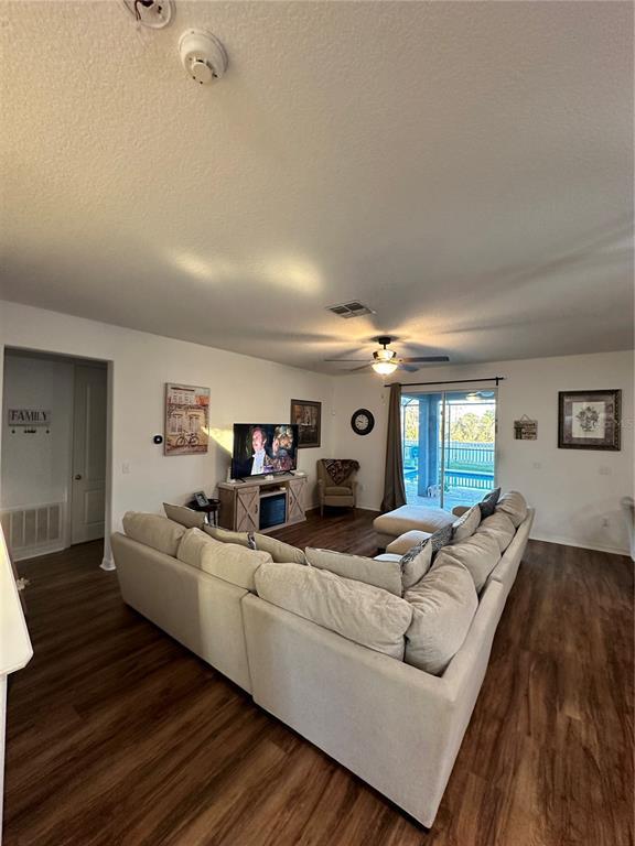 Building Photo - 16543 Myrtle Sand Dr