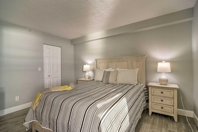 Building Photo - 17900 Gulf Blvd