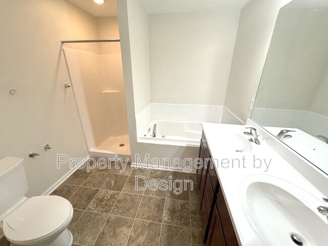 Building Photo - 8580 Rock Dr