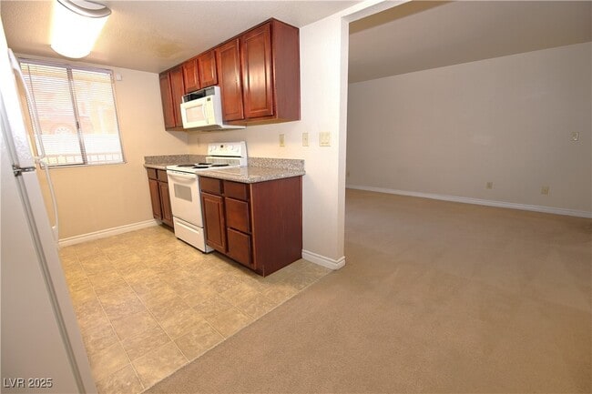 Building Photo - 5405 Indian River Dr