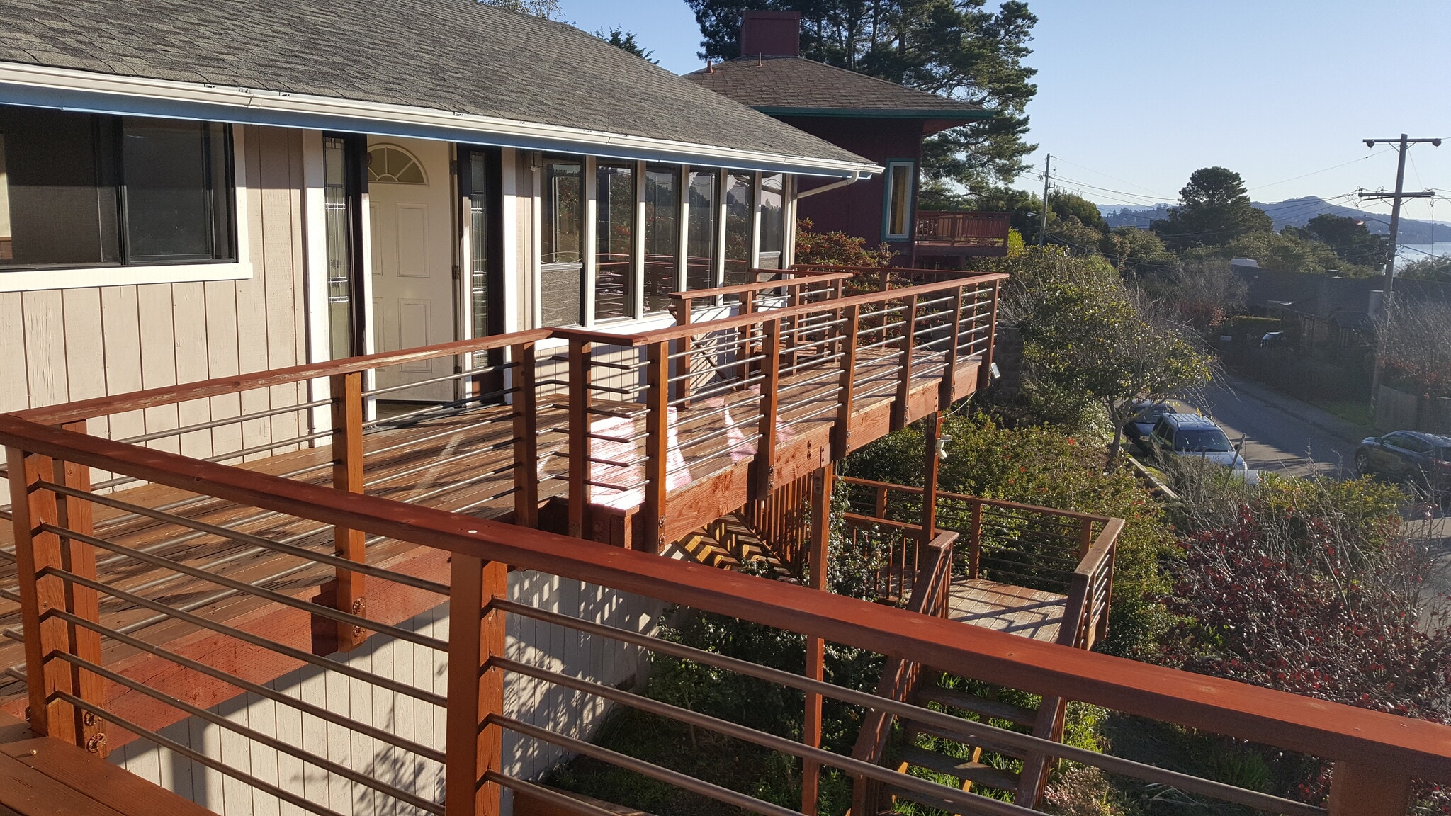 Front deck - 77 Buckelew St