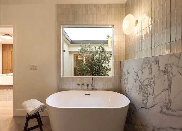 Building Photo - 3499 San Rafael Cir