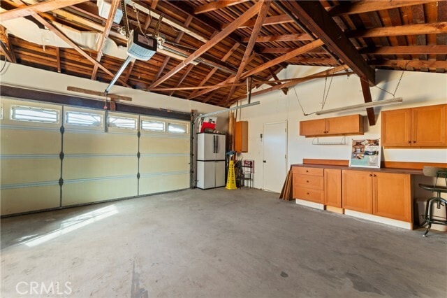 Building Photo - 10108 Stonehurst Ave