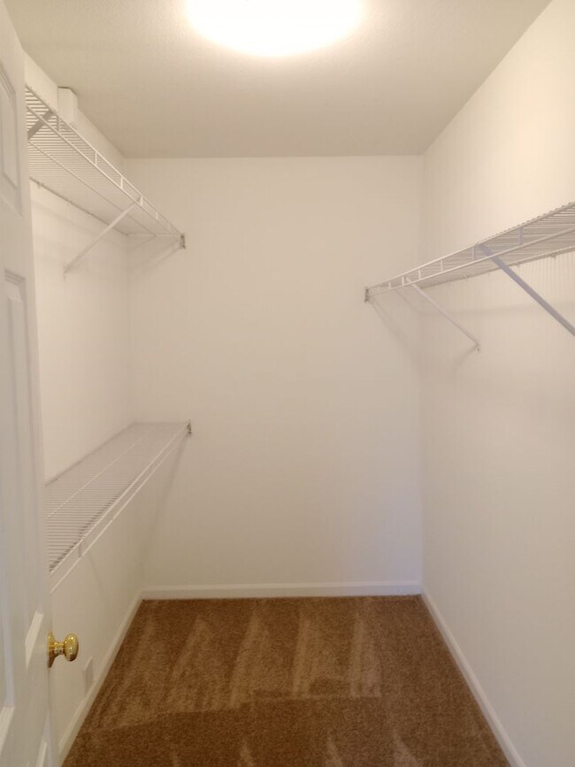 Building Photo - 3527-3529-3529 Prescott Dr