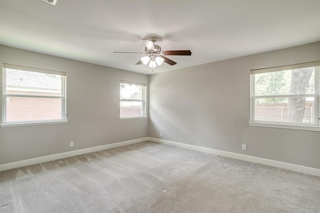 Building Photo - 603 Bondstone Dr