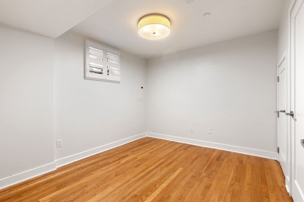 Building Photo - 242 Shawmut Ave