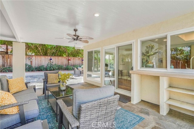 Building Photo - 5022 Tamarack Way