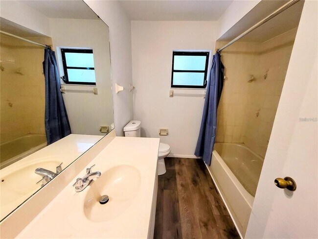Building Photo - 20340 Zelda Ave