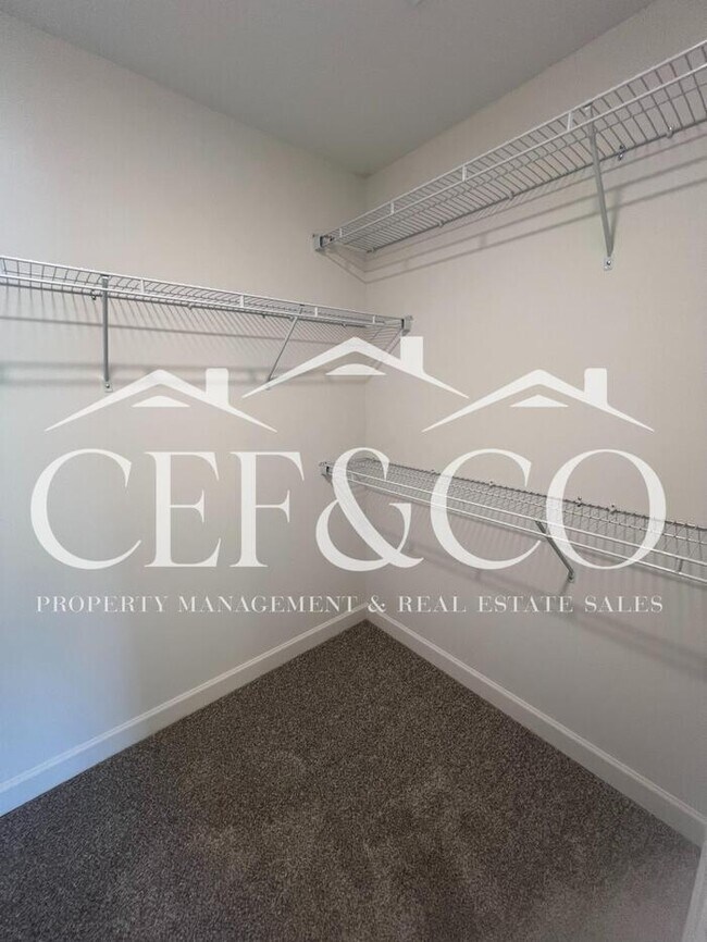 Building Photo - Stunning New 3-Bedroom, 2-Bath Home in Spa...