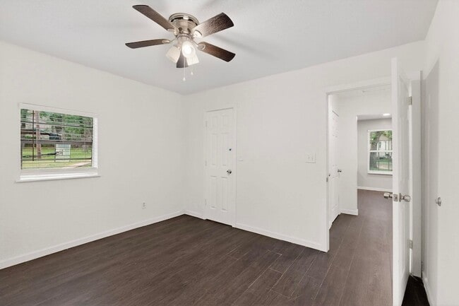 Building Photo - 5011 Briar Patch Ln