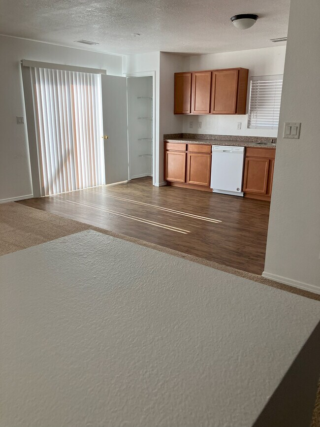 Building Photo - 7616 Stadler Ave NW
