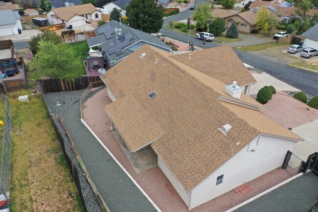 Building Photo - 8381 E Hopi Cir