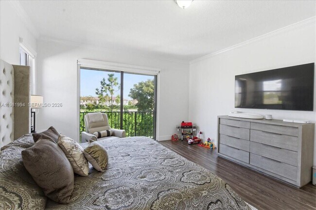 Building Photo - 3407 W 99th Pl