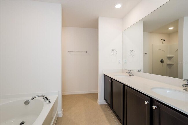 Building Photo - 1736 Canaan Lp