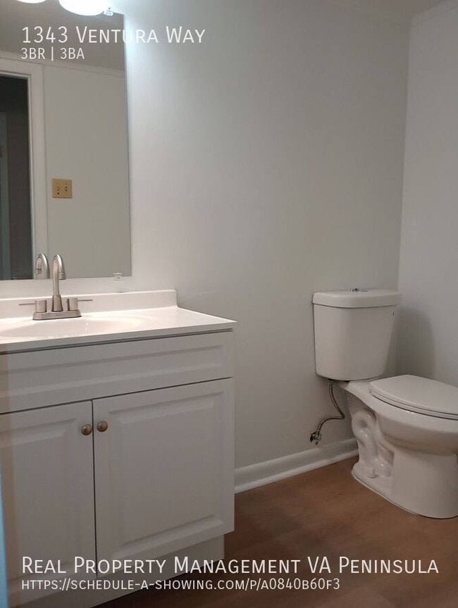 Building Photo - 1343 Ventura Way