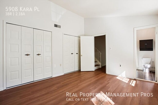Building Photo - 5908 Kara Pl