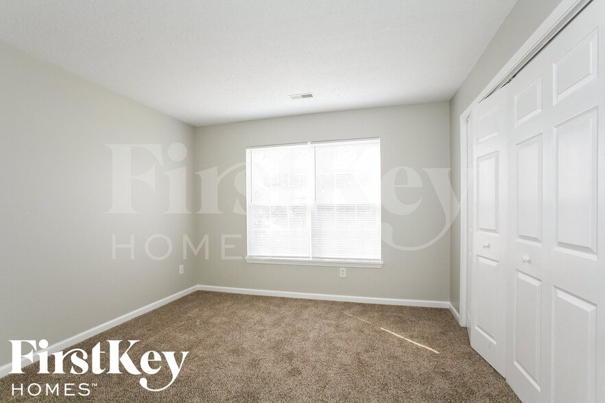 Building Photo - 11334 Smoothbark Dr