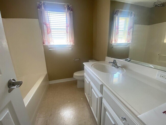 Building Photo - 6041 Van Dorn Dr