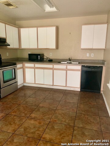 Building Photo - 1111 Ranger Peak