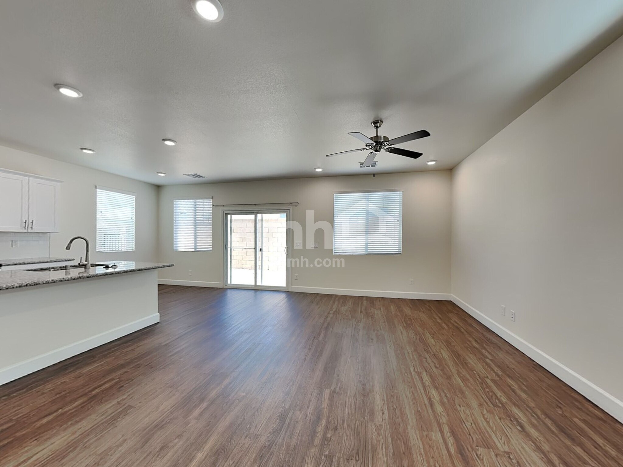 Building Photo - 1714 Viaggio Ave