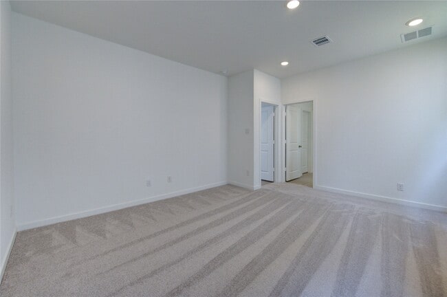 Building Photo - 1047 Blue Stone Dr